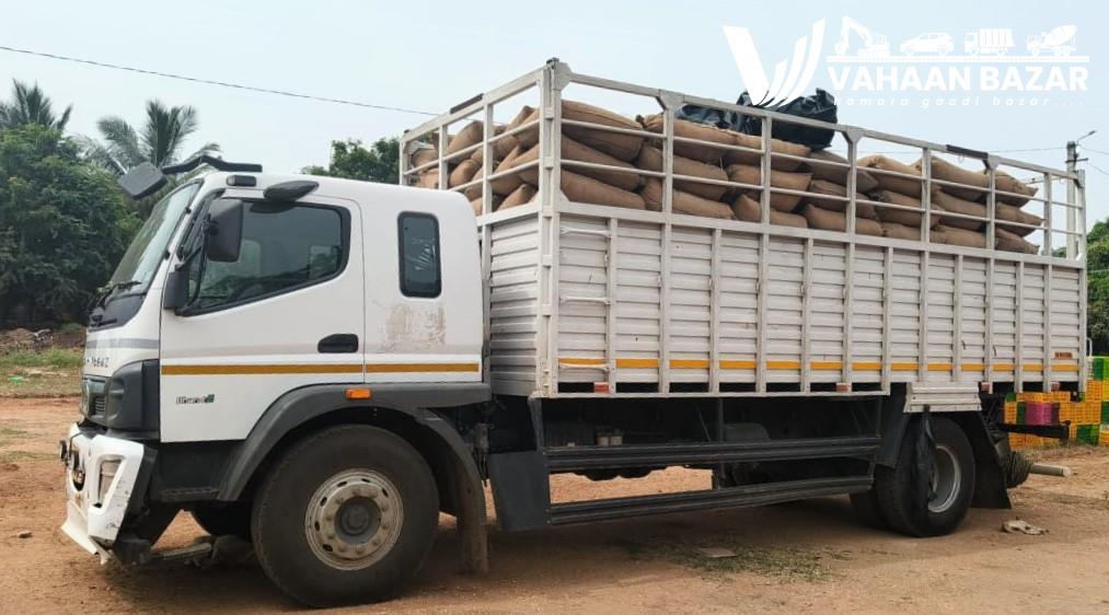 /VehicleWatermarkImages/VB-103419/103419-219202553221AM-WhatsApp Image 2025-02-18 at 12.13.02 PM.jpeg